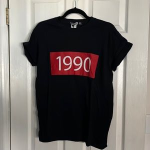 1990 black graphic tee